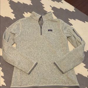 Patagonia half zip pullover
